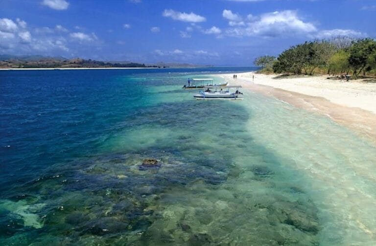 Gili Rengit near Lombok with natural beach, clear water, and a completely quiet island atmosphere
