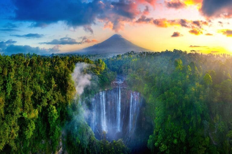 Tumpak-sewu-waterfall-min